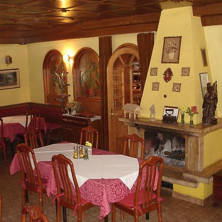 Penzion Gostilna Keber Domzale Bagian luar foto